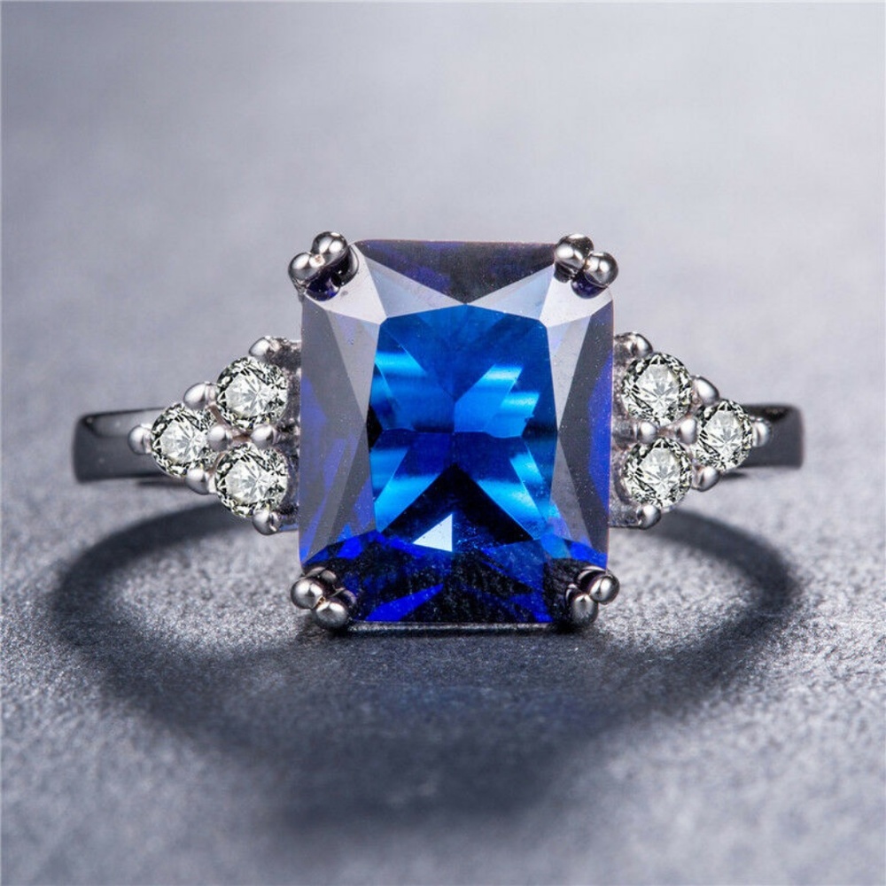 925 Silver Princess Cut Blue Sapphire Ring - Picture 2 of 4